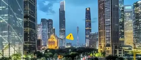 三名印度客人在和平饭店消费 7986 元，直言只支付三成便打算离店，还将纸巾揉碎