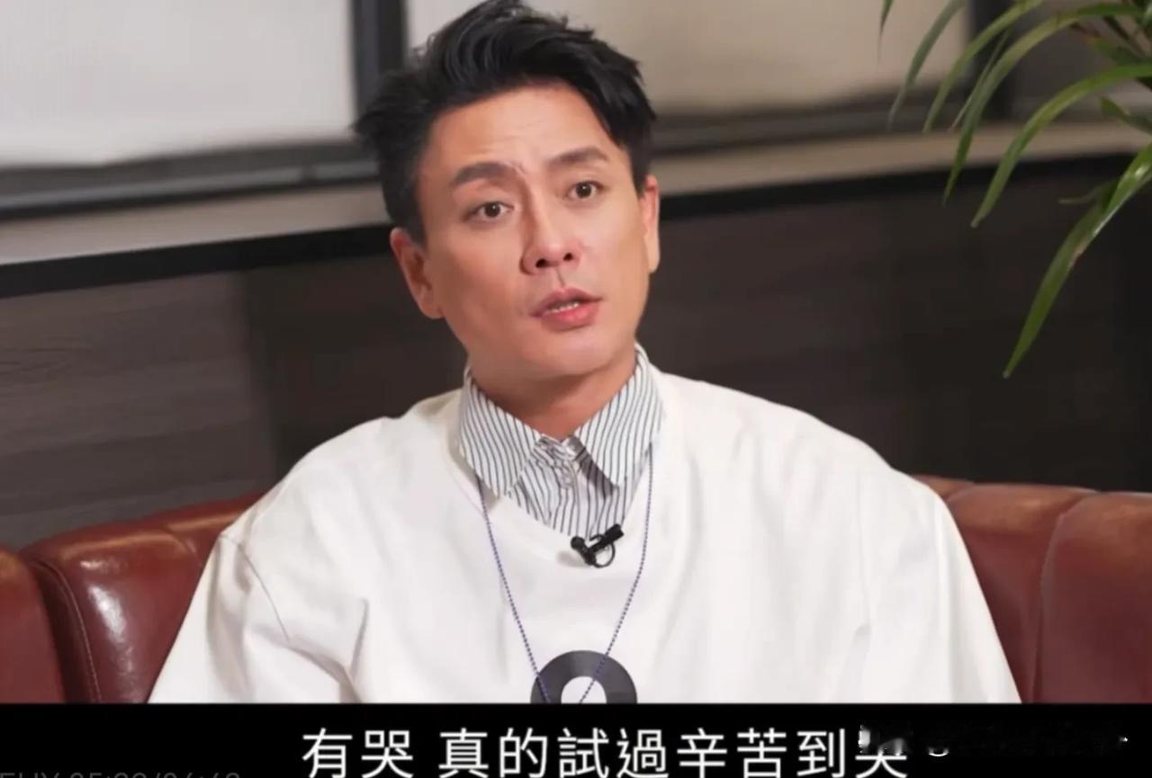 黄宗泽说：我有一次走到化妆间，突然头晕得非常厉害，我赶紧用手撑住镜子，问自己：为