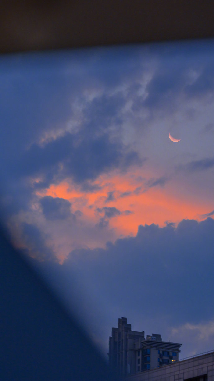 一个人思虑太多，就会失去做人的乐趣。—— 莎士比亚 