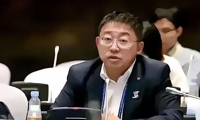 沈逸教授直言：如今那些精美精英，已经开始慌了、害怕了。

这类人早年心里一直认定