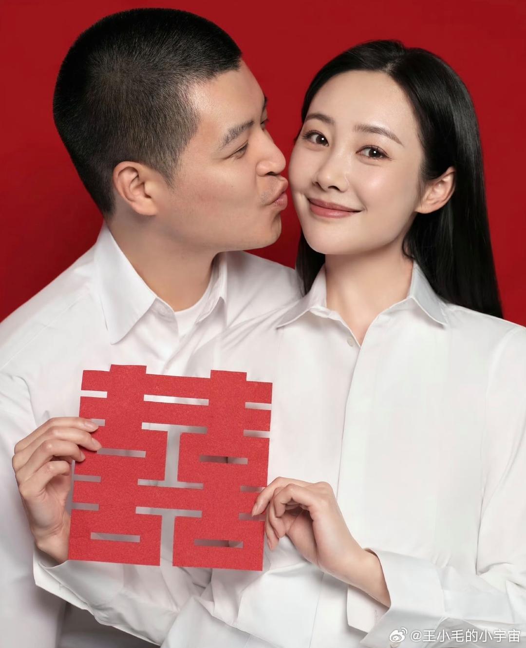 马頔×李纯完整感情时间线1. 2022年8月：李纯观看《披荆斩棘的哥哥》对马頔心