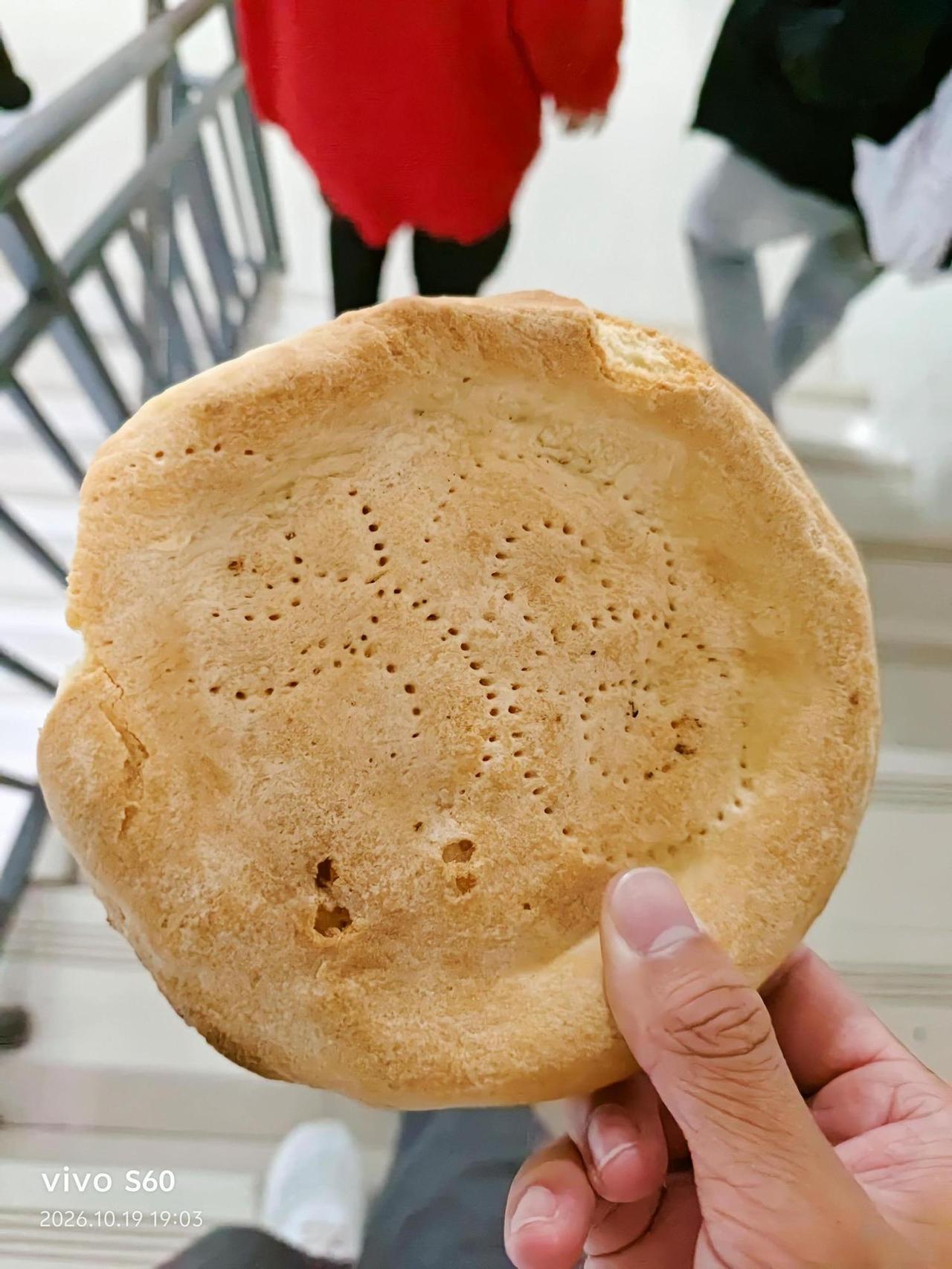 这也太硬了