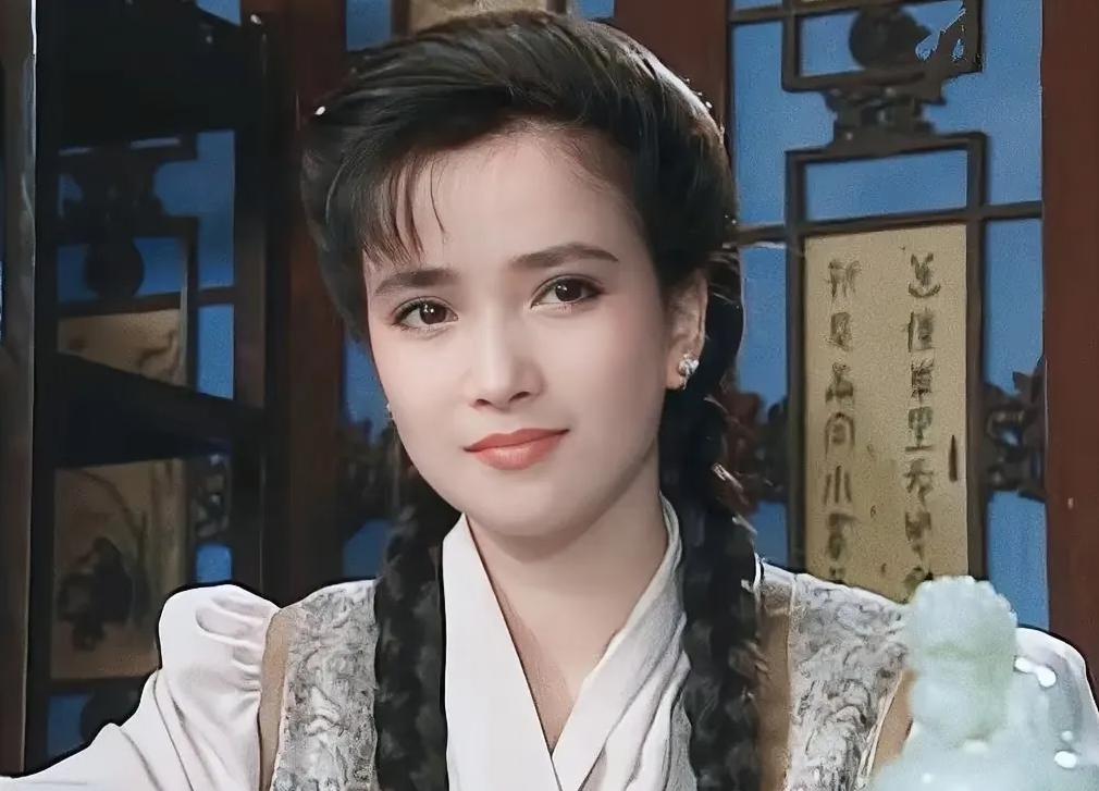 不查不知道，一查吓一跳。

许晴藏得有点太深了。

除了四大名著中的美女之外，竟