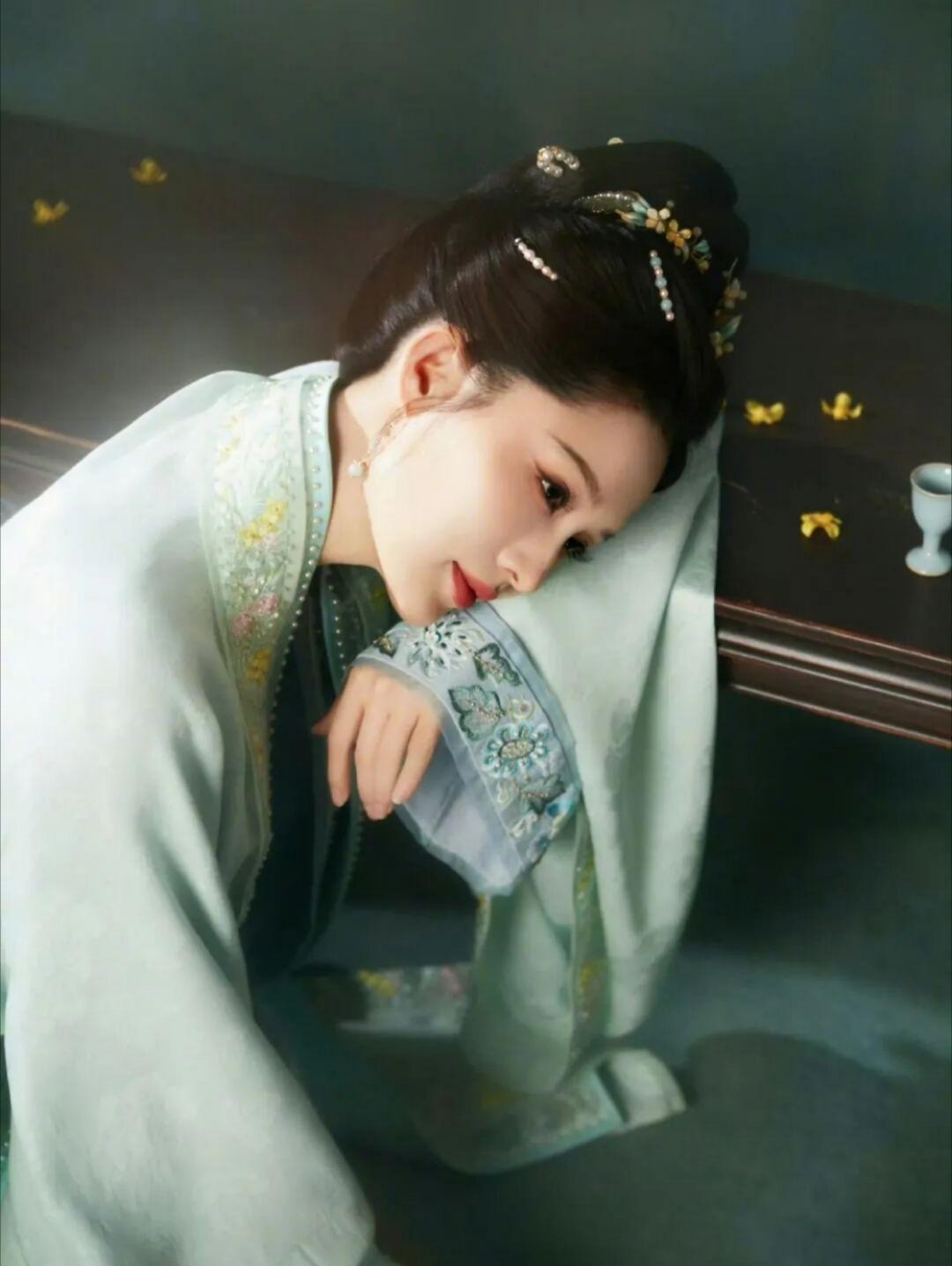 《如梦令》李清照选角推荐，李沁呼声最高，陈都灵、刘亦菲其次。 