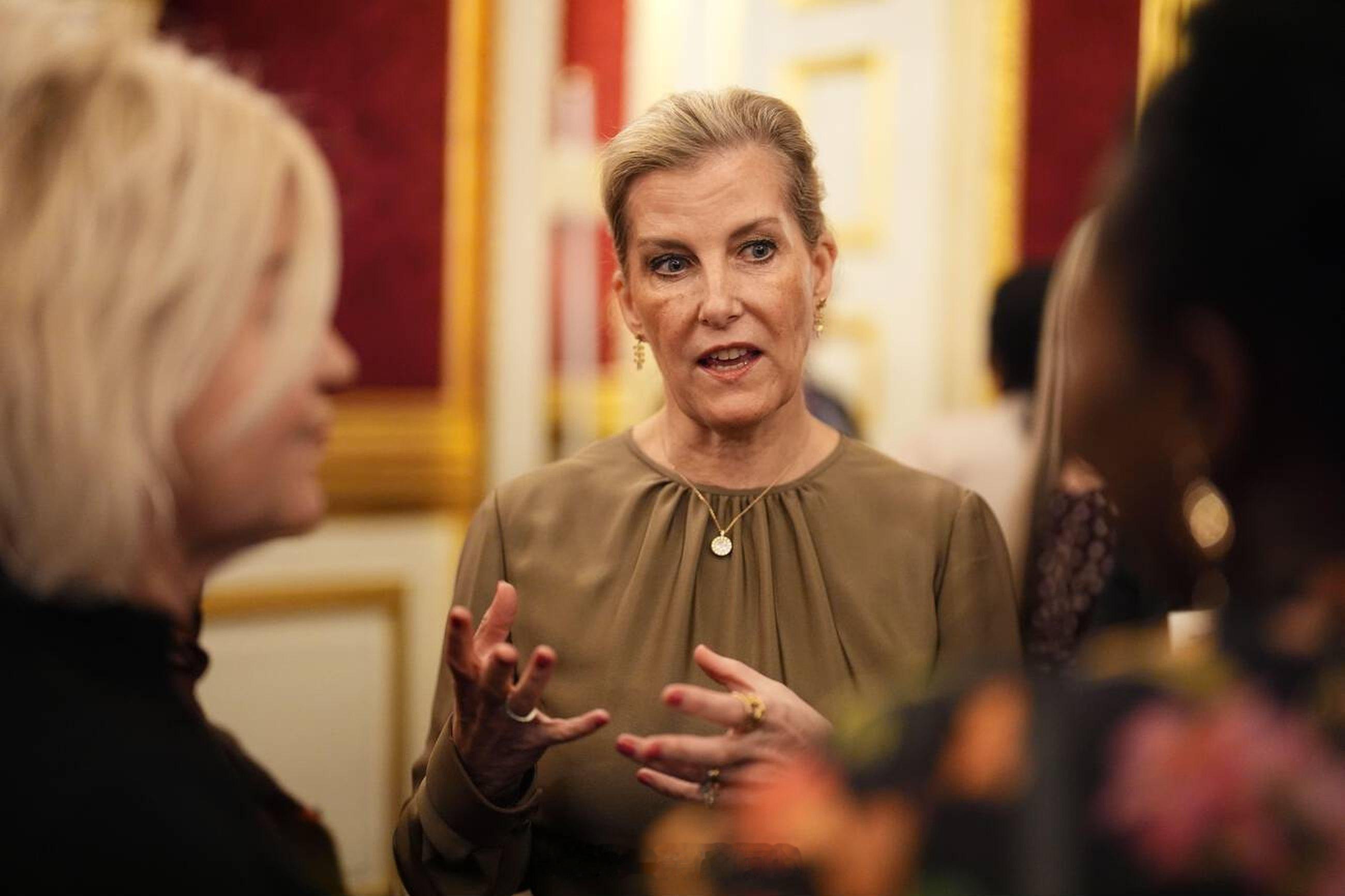 英国王室  2026年2月3日，查尔斯三世、卡米拉王后、爱丁堡公爵夫人苏菲和格洛