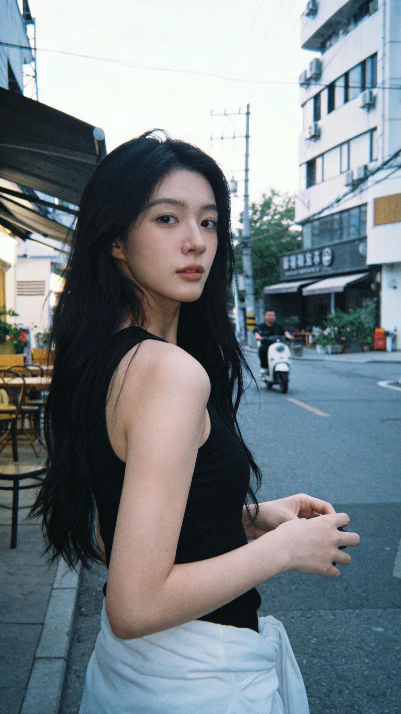 我们匆匆忙忙，都在路上。氧气女孩 日系 盐系 少女