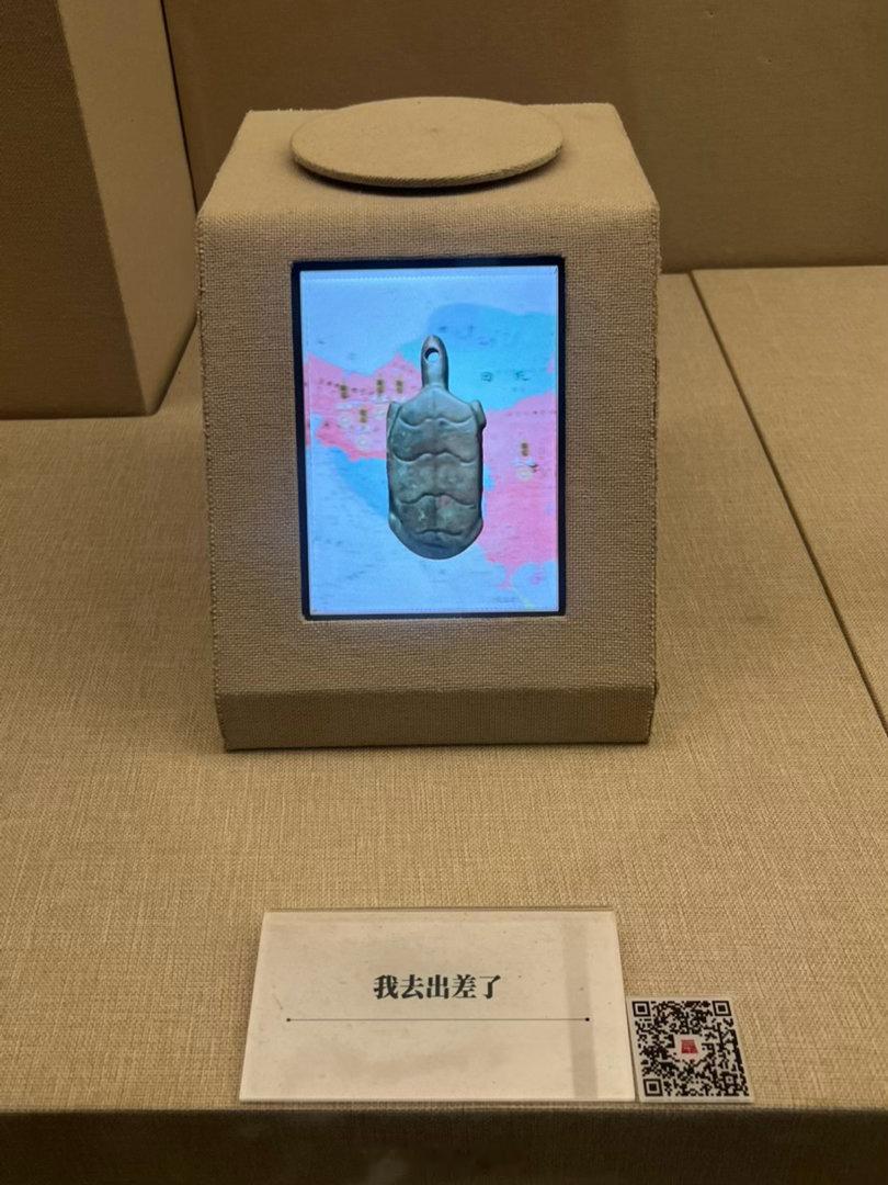 最近感受到的旅行奇观：1.很多酒店喜欢铺地毯，不知道他们为何有那个自信铺地毯。因
