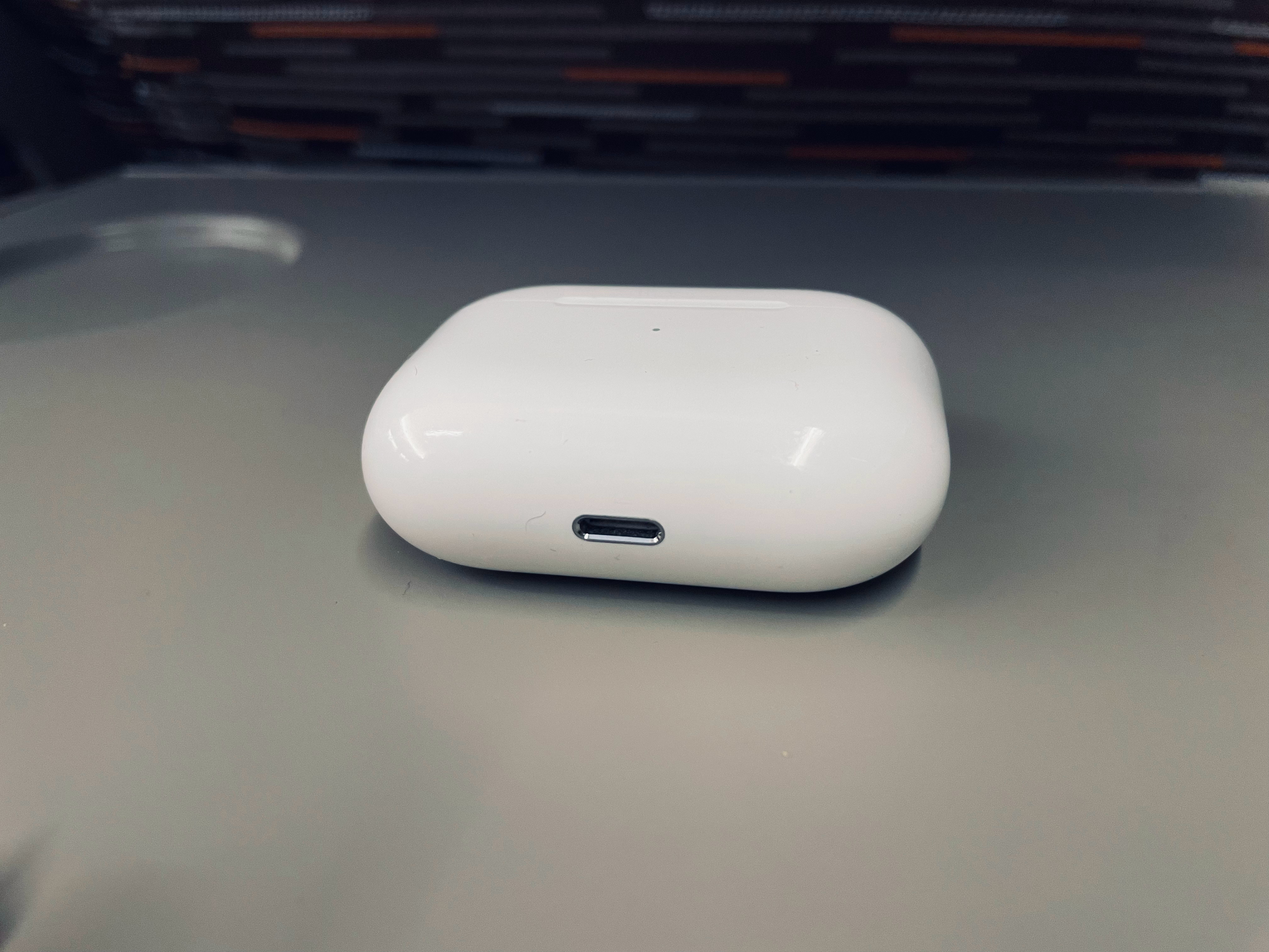 实测这个lighting接口的老AirPods Pro极限续航就是3个半小时左右