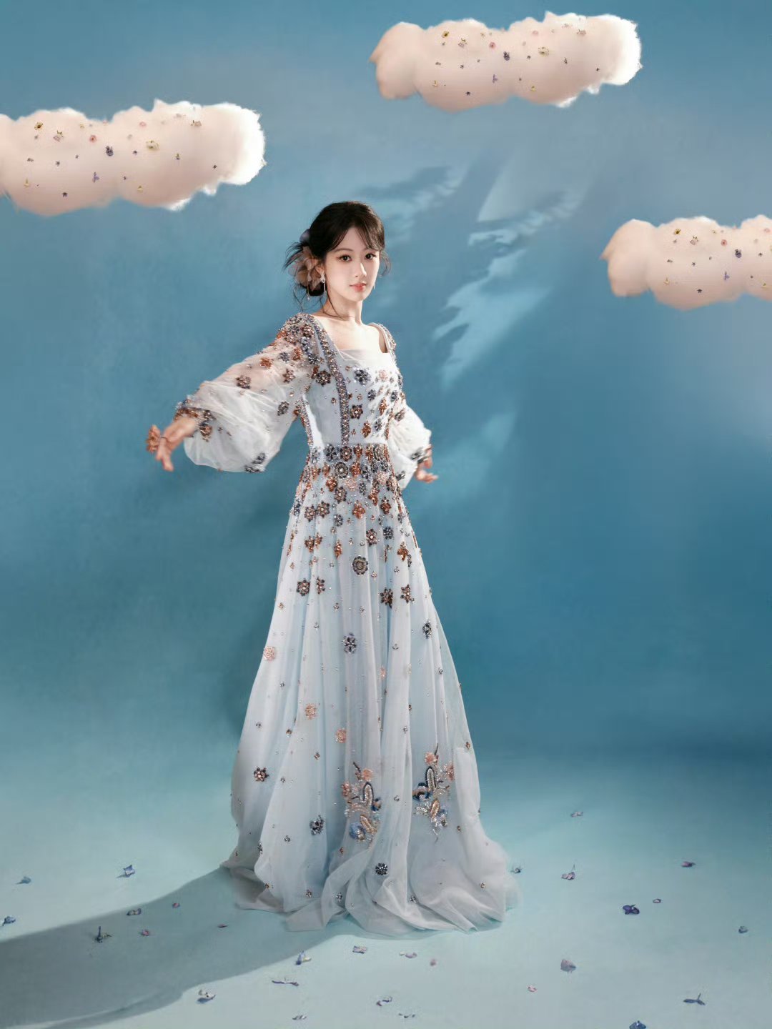 杨紫摄影刘任捷  杨紫跳舞AI感  杨紫复古格调曼妙绮丽 杨紫跳舞AI感，是复古