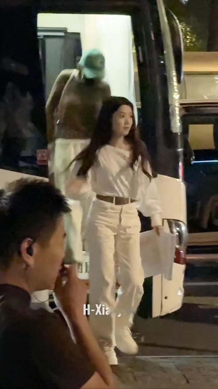 噜噜晓稳准猛萌连抓带训巴豆，好可爱！ ​​​