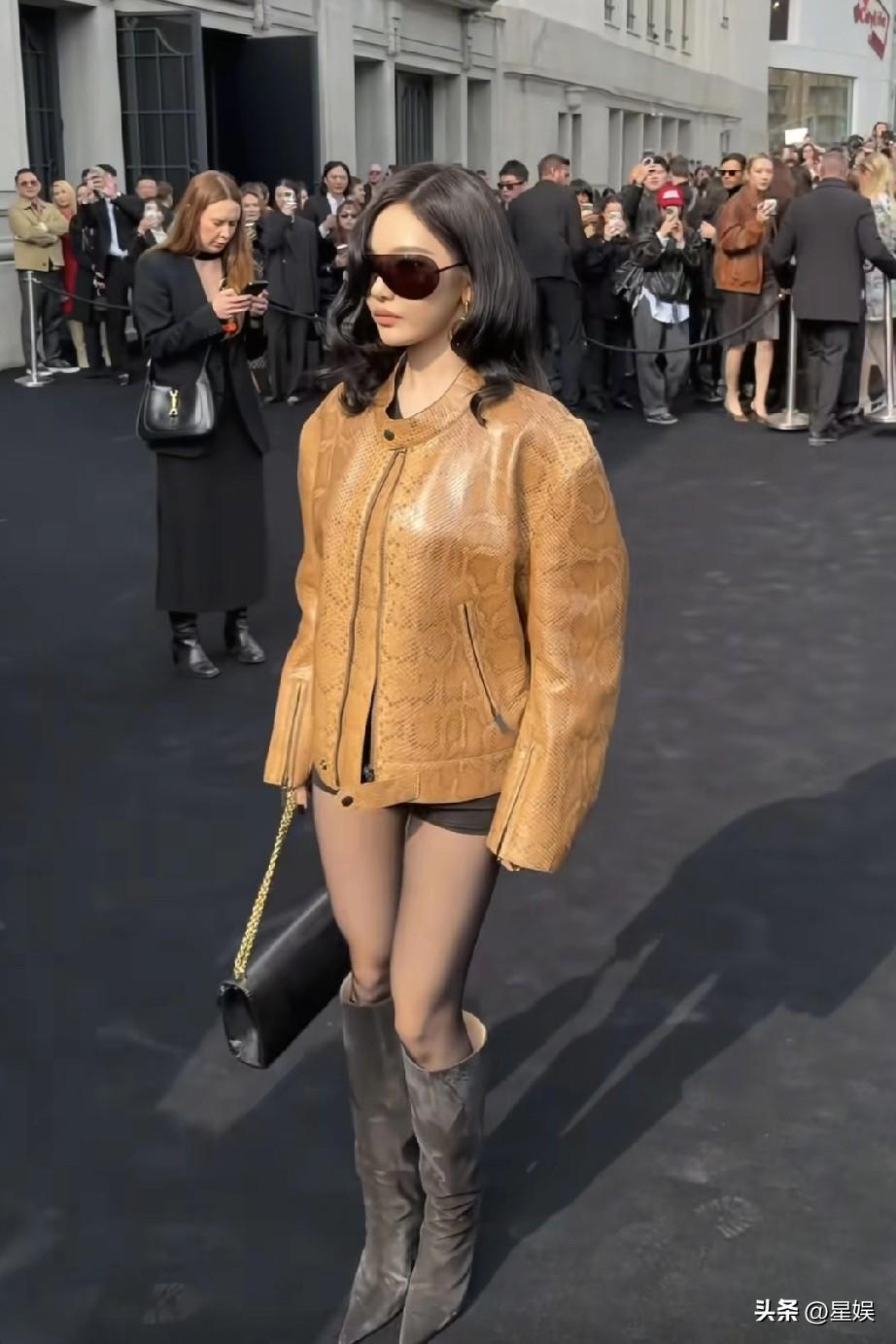 繁华街头宁艺卓