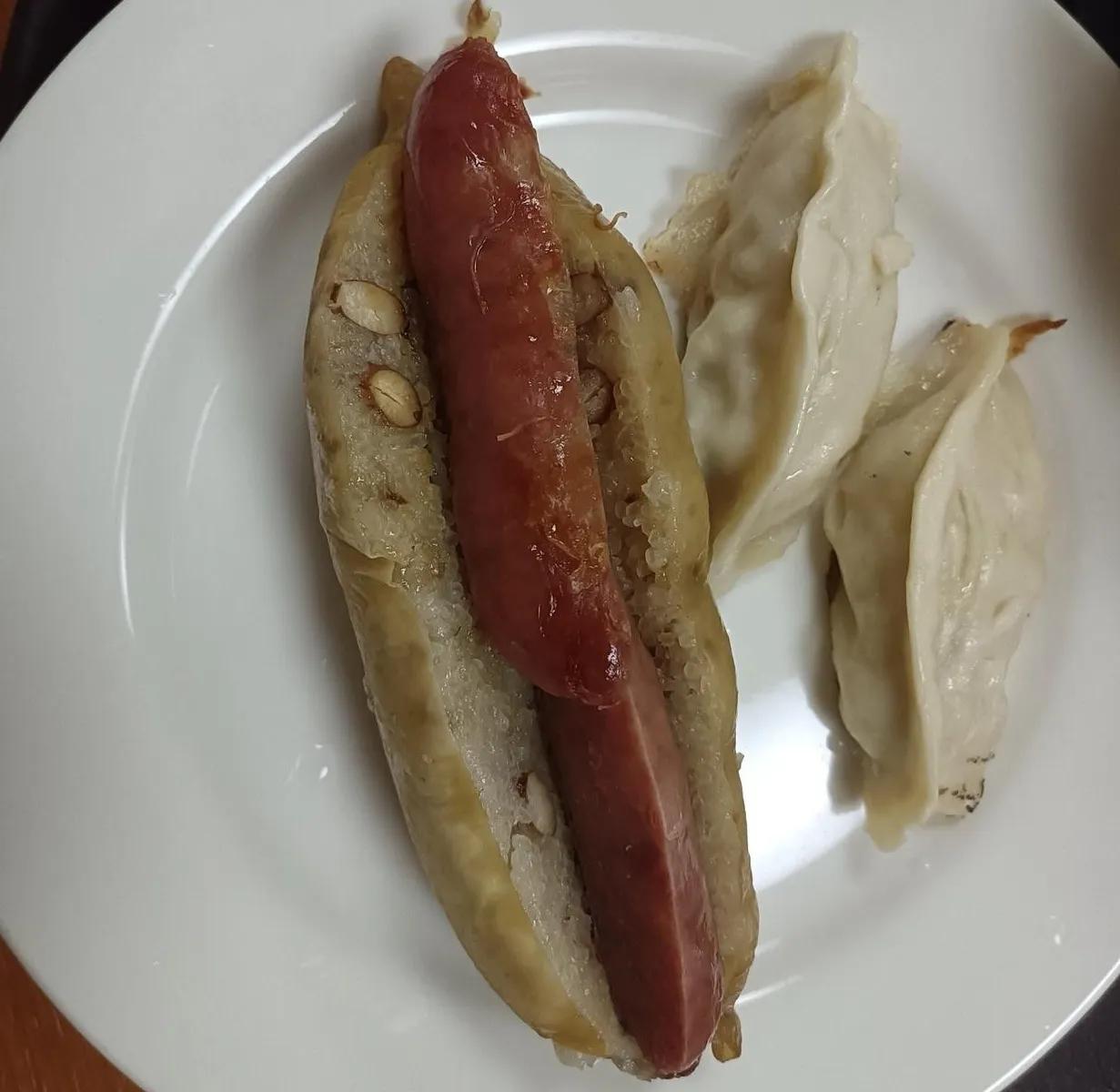 船上这样的早餐，你估计都没有听说过

有一道美食，叫做人生无常，大肠包小肠，这样
