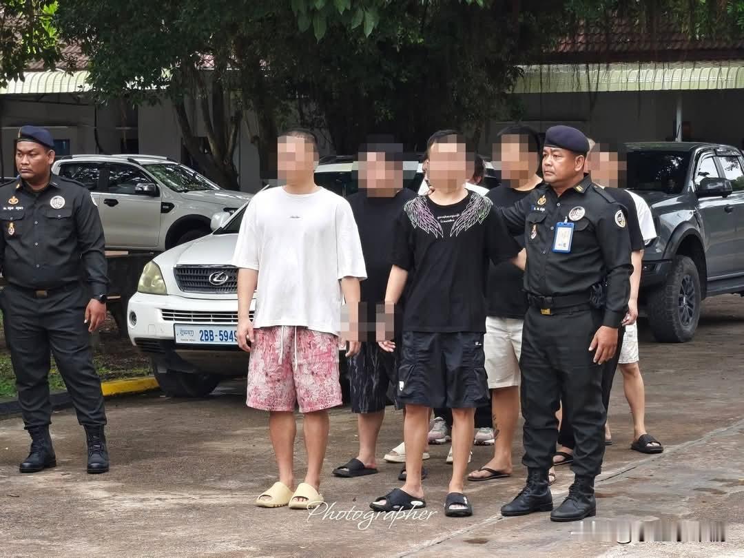 西港警方破获非法拘禁案：逮捕11人

7月19日，西港省宪兵部队突查了位于第4分