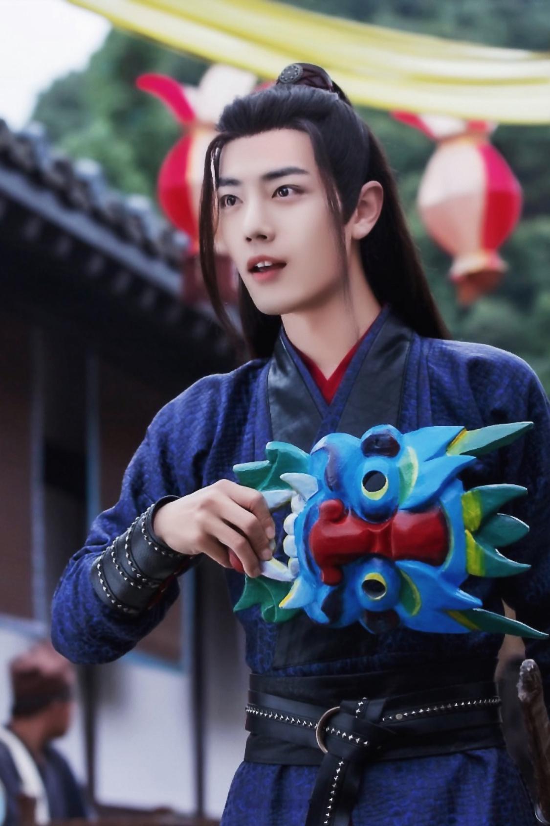 肖战魏无羡[超话]﻿肖战魏无羡﻿肖战陈情令 这种少年意，初见乍惊欢，再看亦怦然。