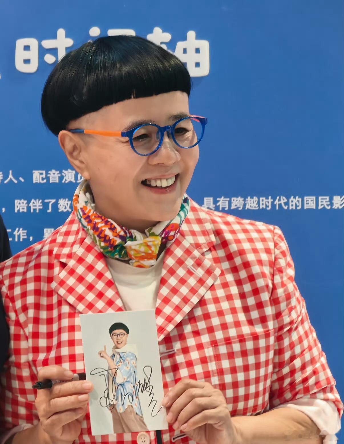 金龟子60岁了我的天啊！金龟子都60岁了，童年里的美好时光
