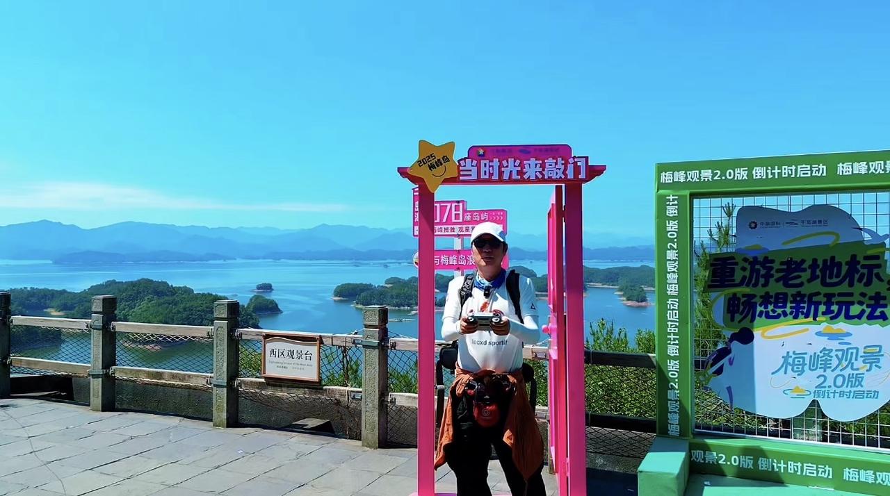 今天又亏麻了。总体亏三万三。炒股赔了 

好多人可能不知道，我之前也一直炒股，有