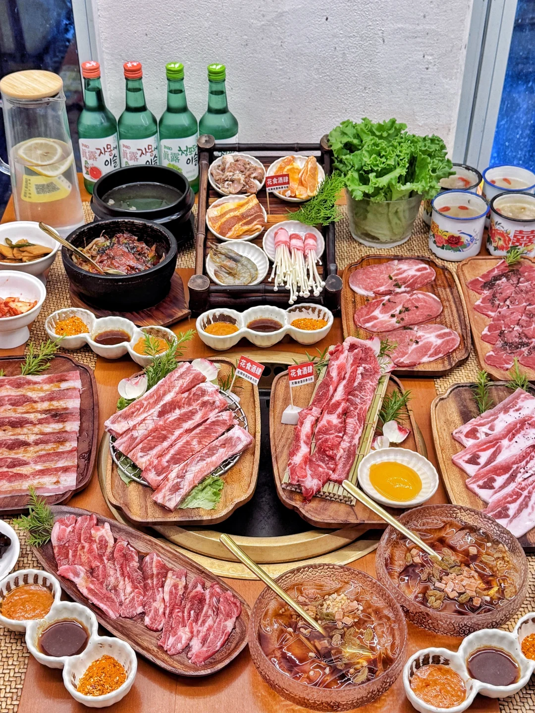 小河直街‼️坠好拍的河边独栋🏡烤肉