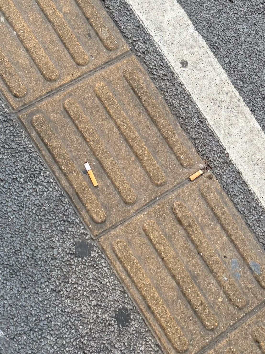我几乎每天都在吸二手烟在各种公共场合二手烟 健康权