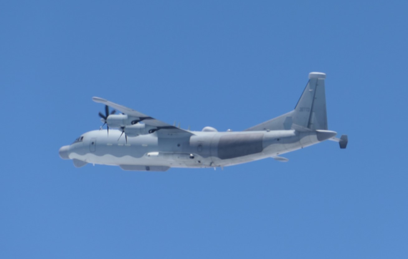 5 月 28 日，日本航空自卫队（JASDF）确认一架中国人民解放军运 - 9 