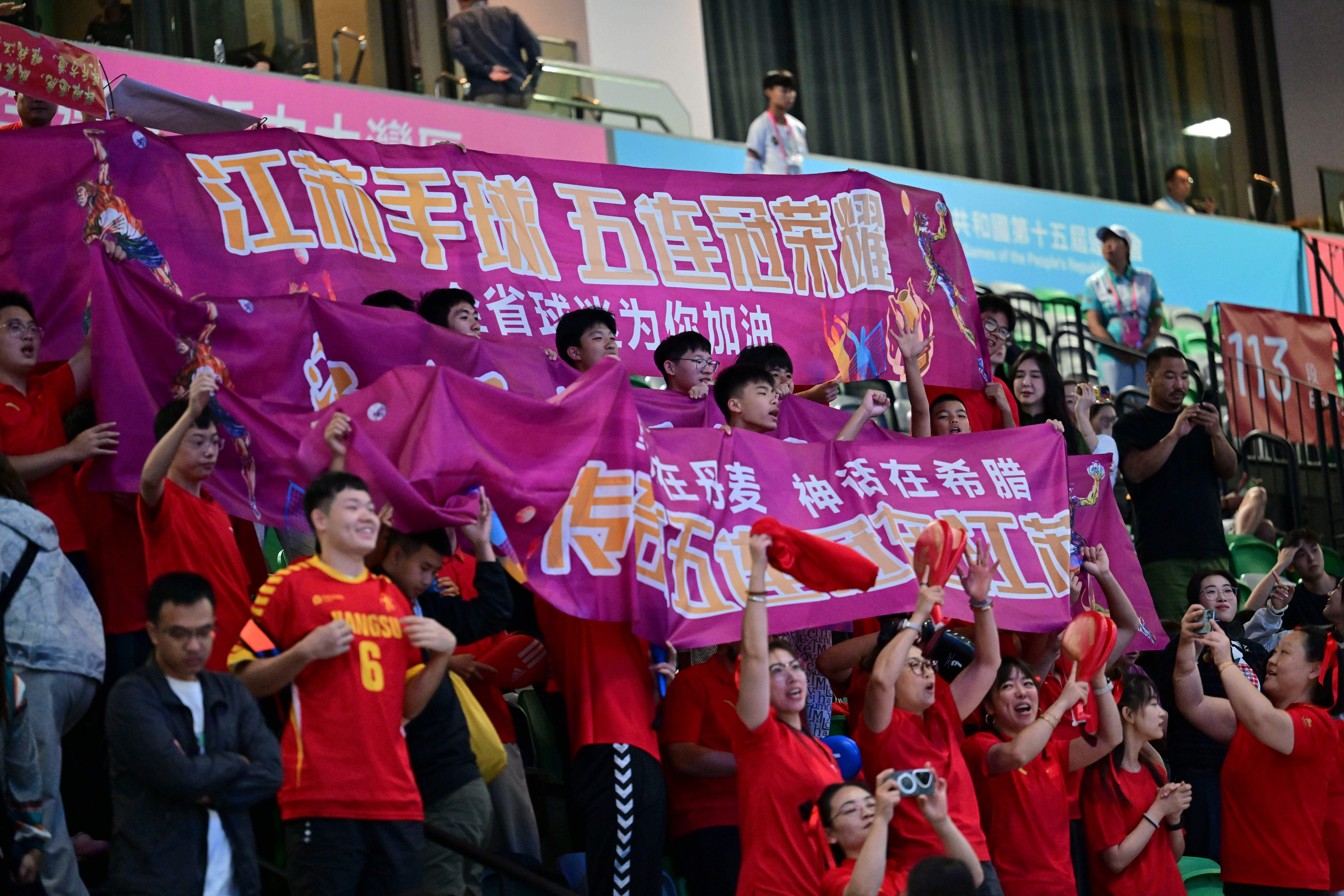 全运会 国家队成绩不佳的项目：男子手球，江苏队却成就了全运会五连冠的伟业。对于这