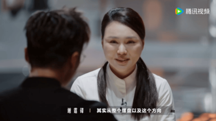 谢霆锋内娱最懂爱你老己的人 一个人过得自不自在，状态是骗不了人的。谢霆锋从来不把