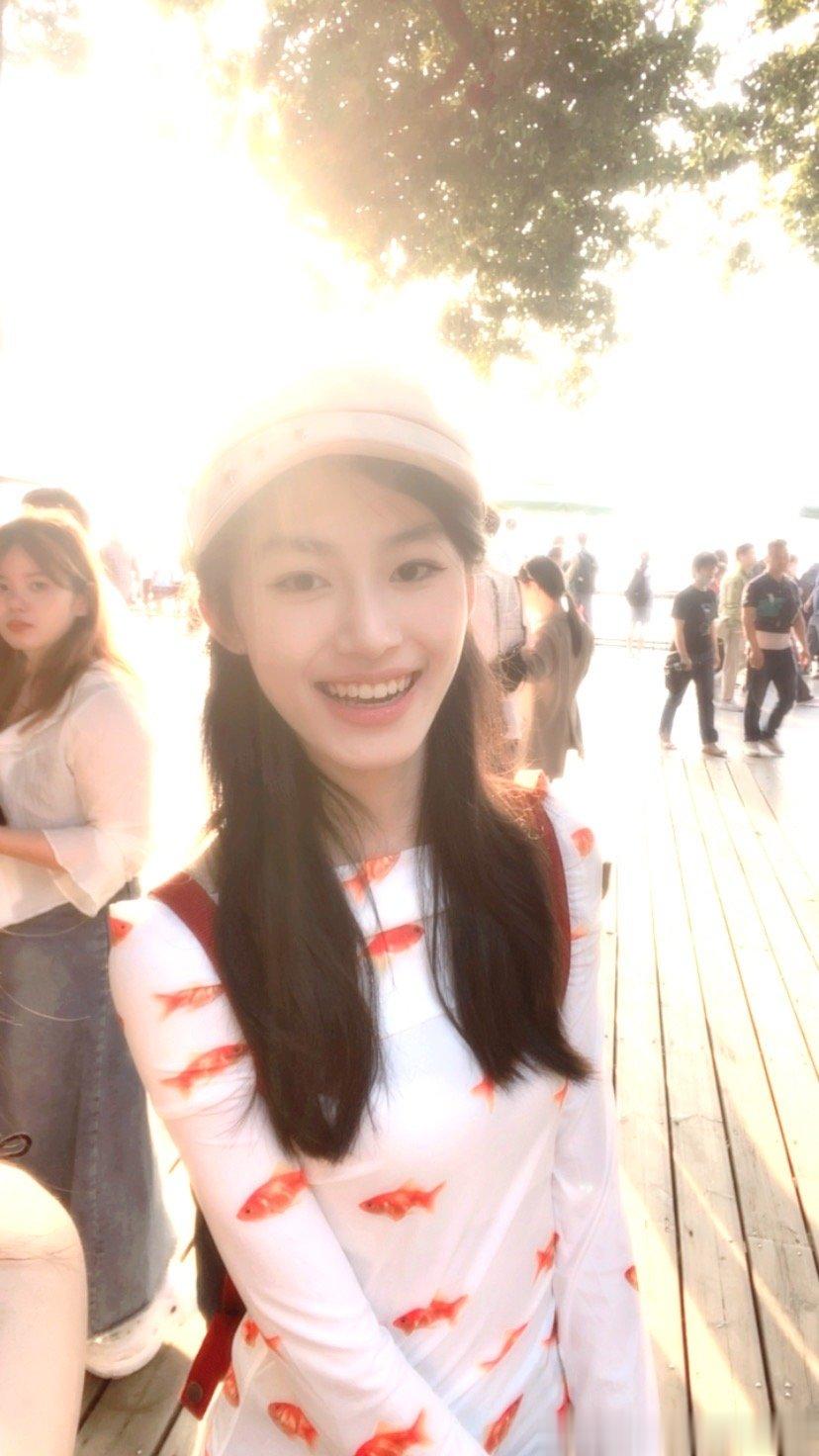 #麦恩莉[音乐]#