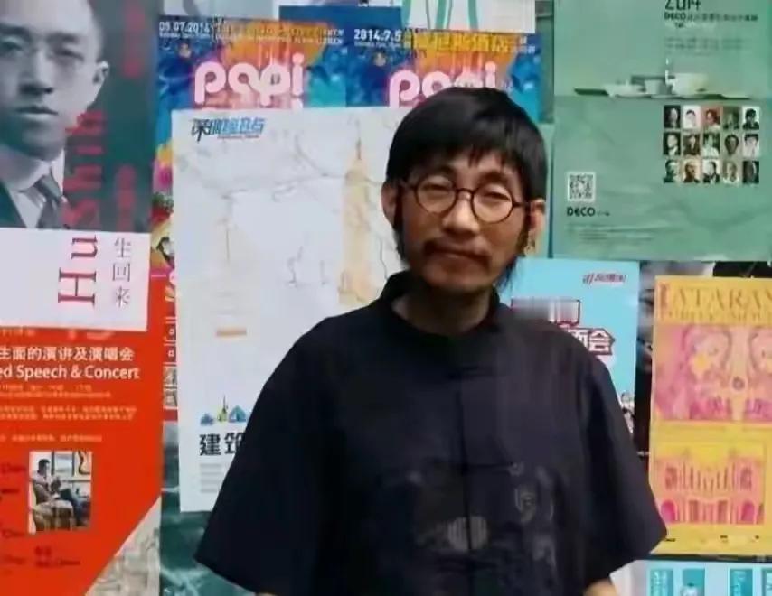中国人民大学出现了一个王贵元，他对女博士进行性骚扰，不屈从他的淫威，他就打击报复