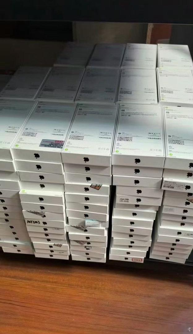 京东PLUS会员第一批拿到苹果新品 兄弟们，苹果新品发布会还没到，京东就已经开始