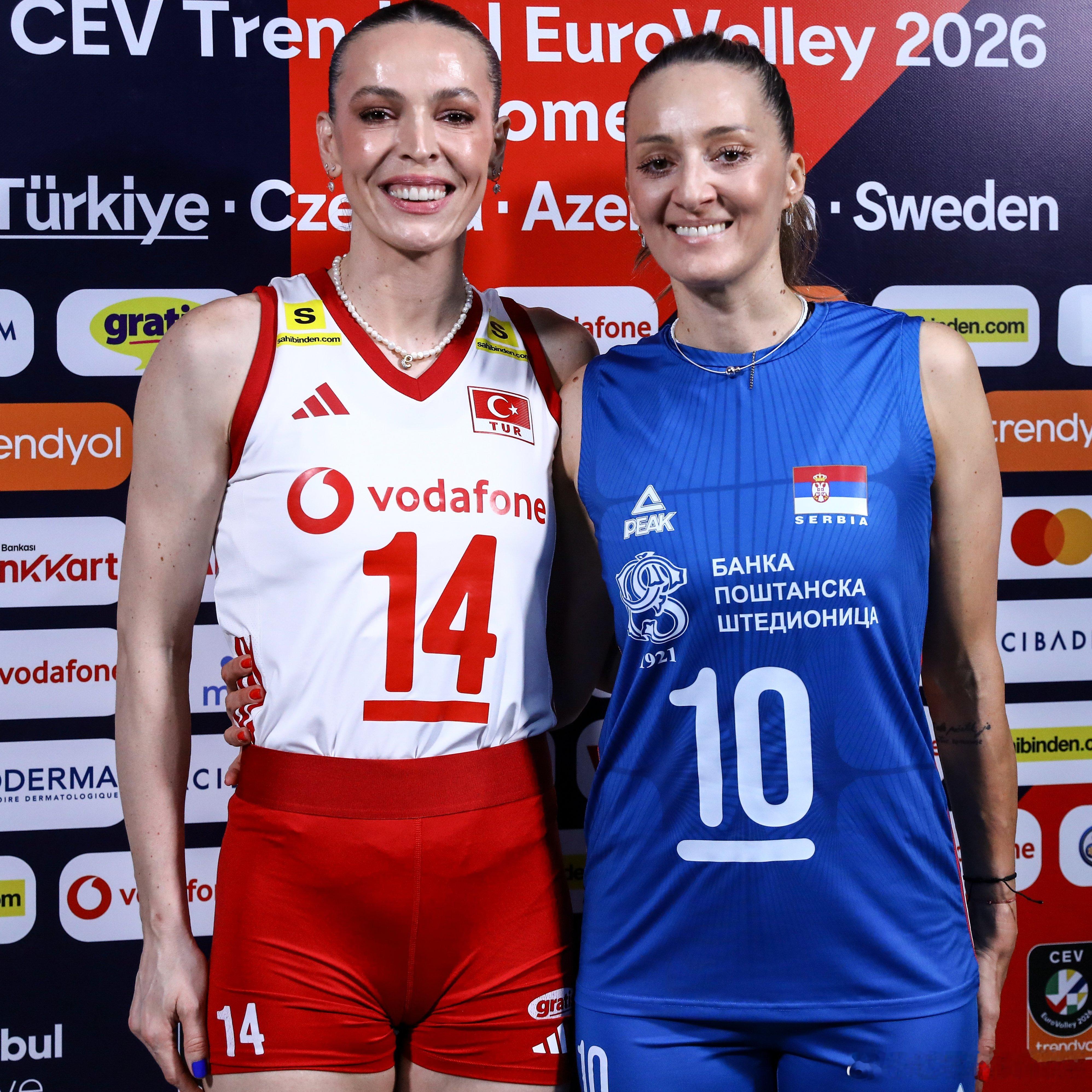 2026年欧洲女排锦标赛 🇹🇷©️🇷🇸 埃达·埃尔德姆与玛雅·奥杰年诺维