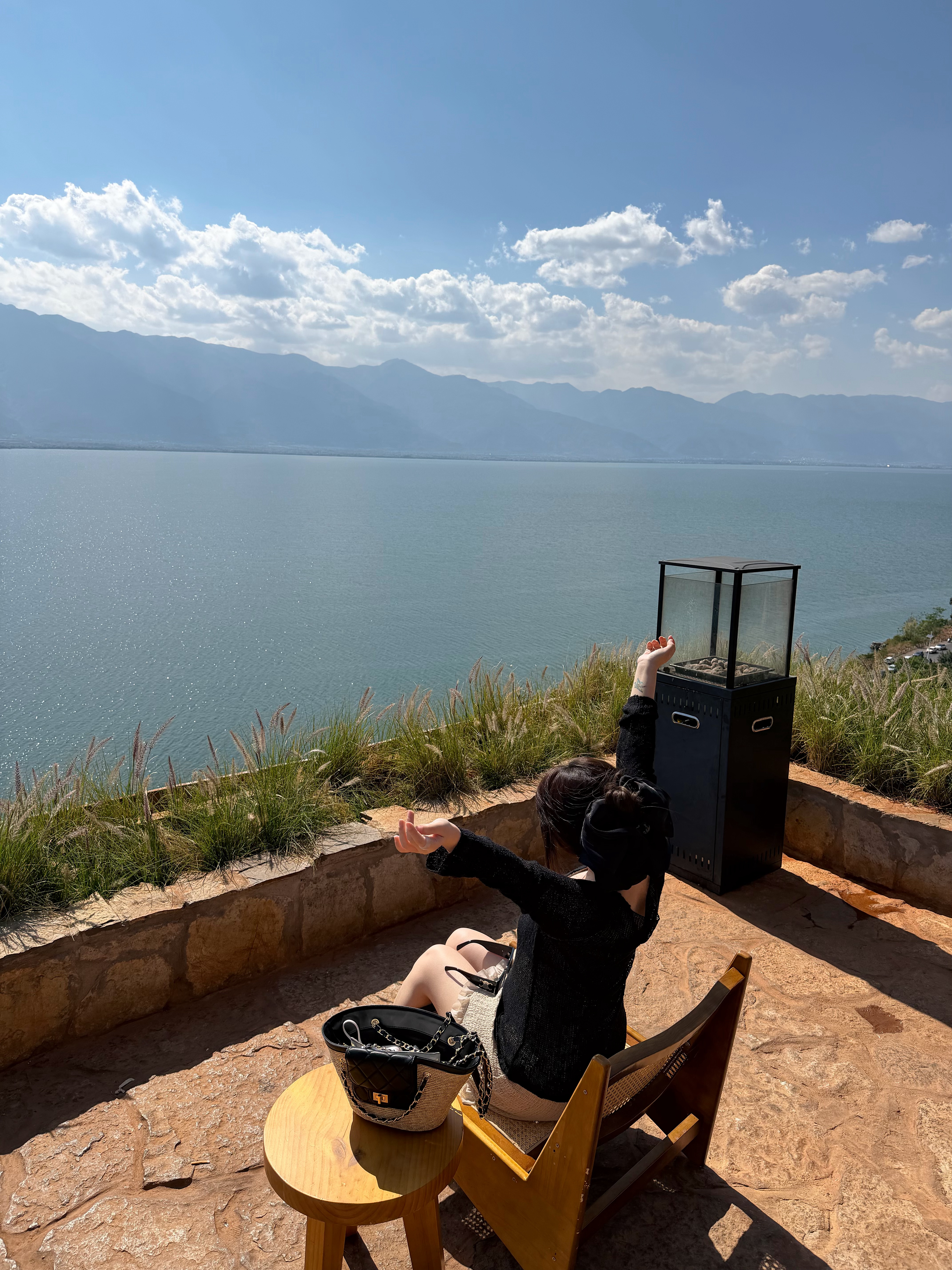 人只要不干正事 干什么都幸福 大理·扶光里咖啡旅拍