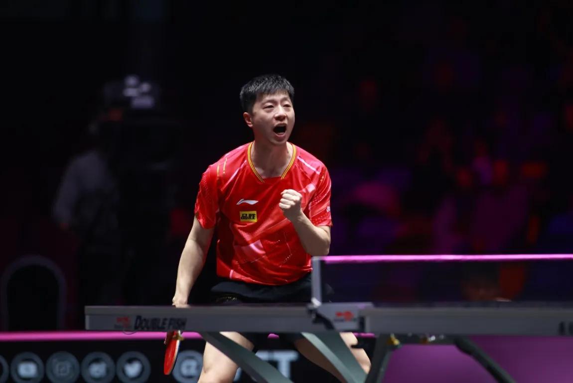 马龙在法兰克福冠军赛的状态非常好，轻松晋级到四强。巴黎奥运会的男单名额再次引起了