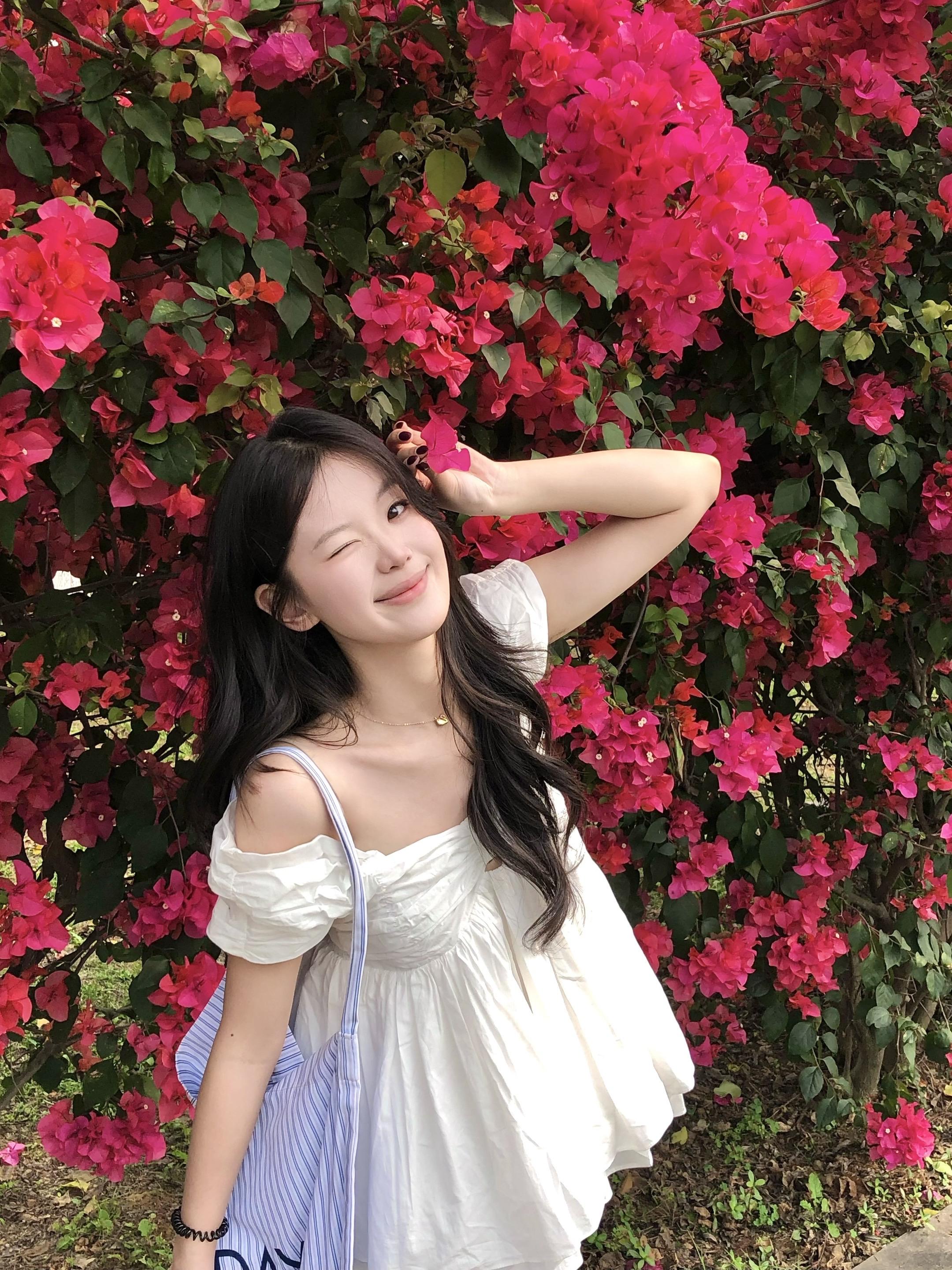 看春天摇摇晃晃 悠悠荡荡来到你的身旁