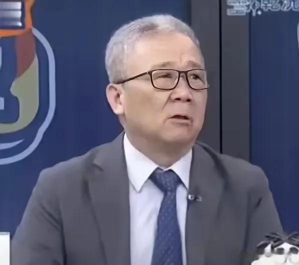 6月8日，台湾退役少将栗正杰说：如果让我在亲美和亲中之间选一个，我一定会选亲中。