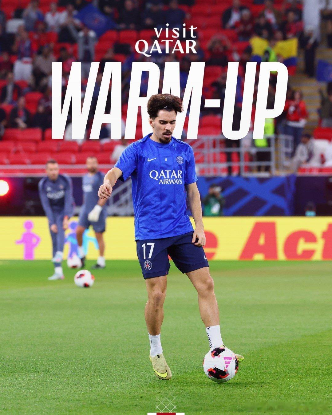 热身开始🔋 ❤️💙  cr：巴黎圣日耳曼 