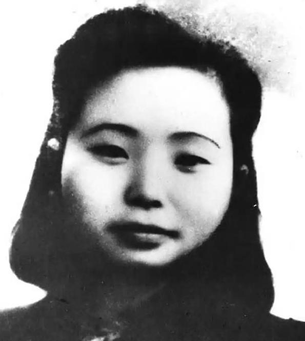 1951年，渣滓洞的看守黄茂才被判处死刑，行刑当天，黄茂才突然大喊：“别杀我！我