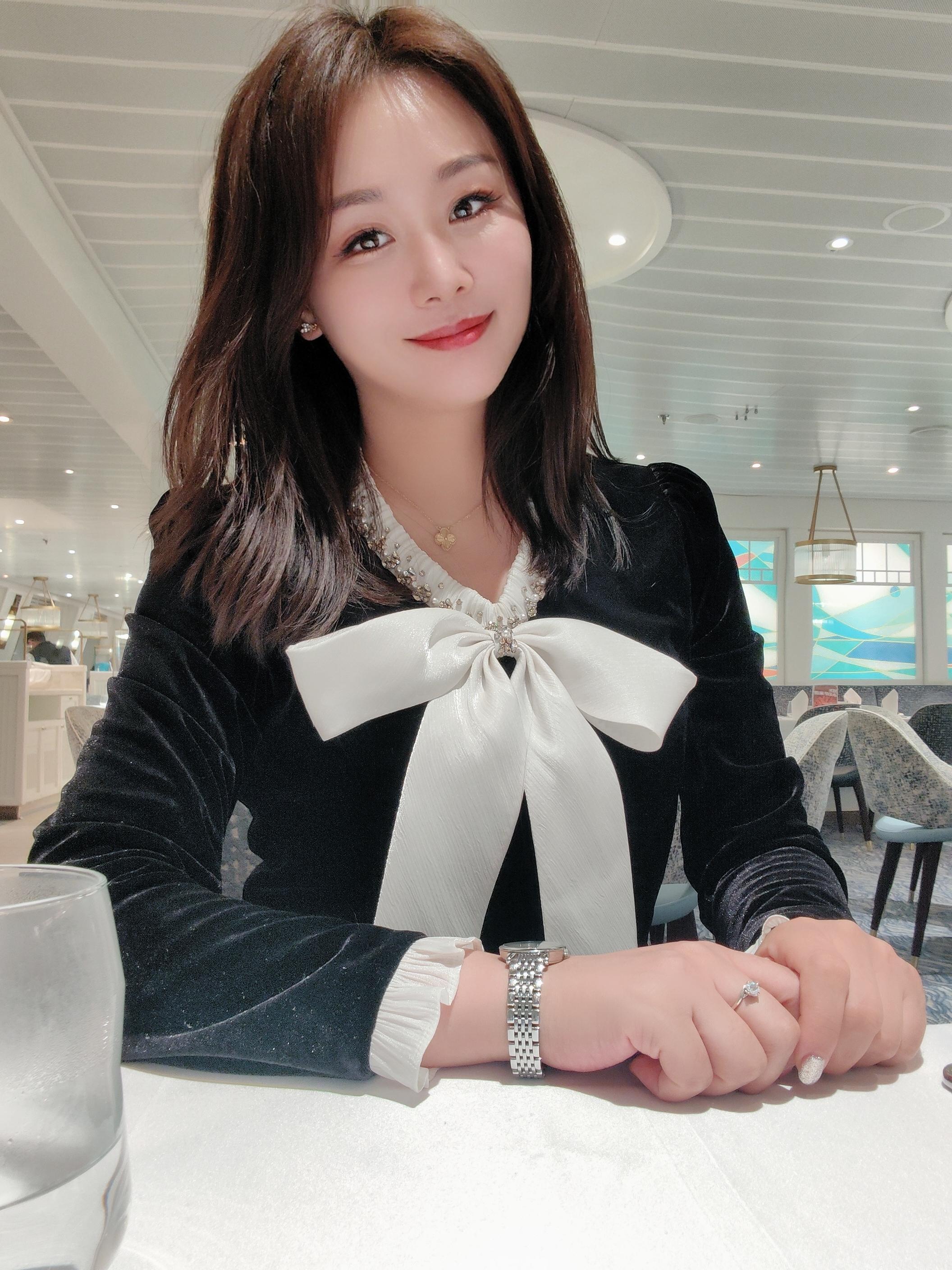 雨纷纷旧故里草木深