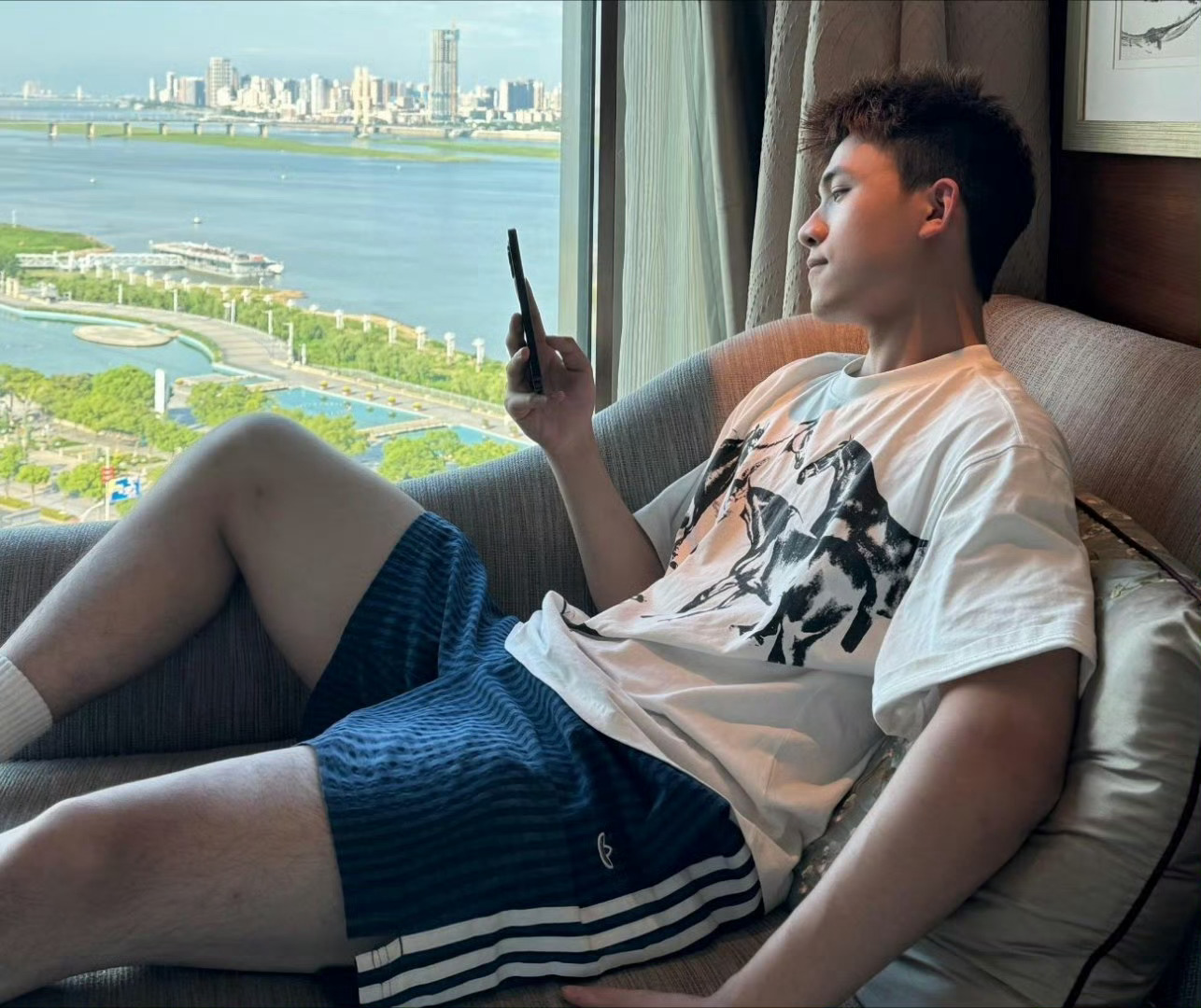 🈶黑色错误❌账号，谁知道？ 帅给力