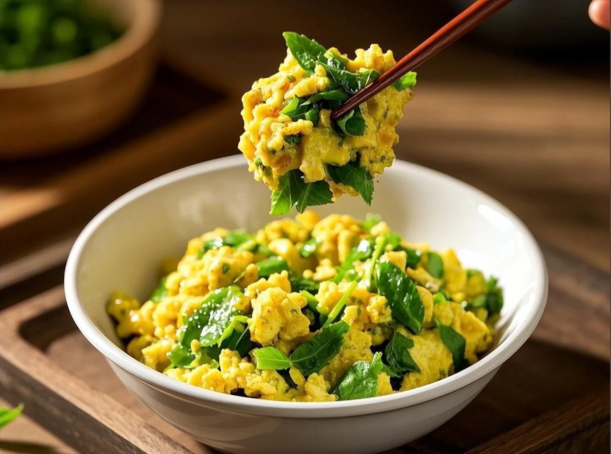 香椿立大功？研究发现：香椿可在40小时内清除体内40%有害菌群？

香椿，这种春