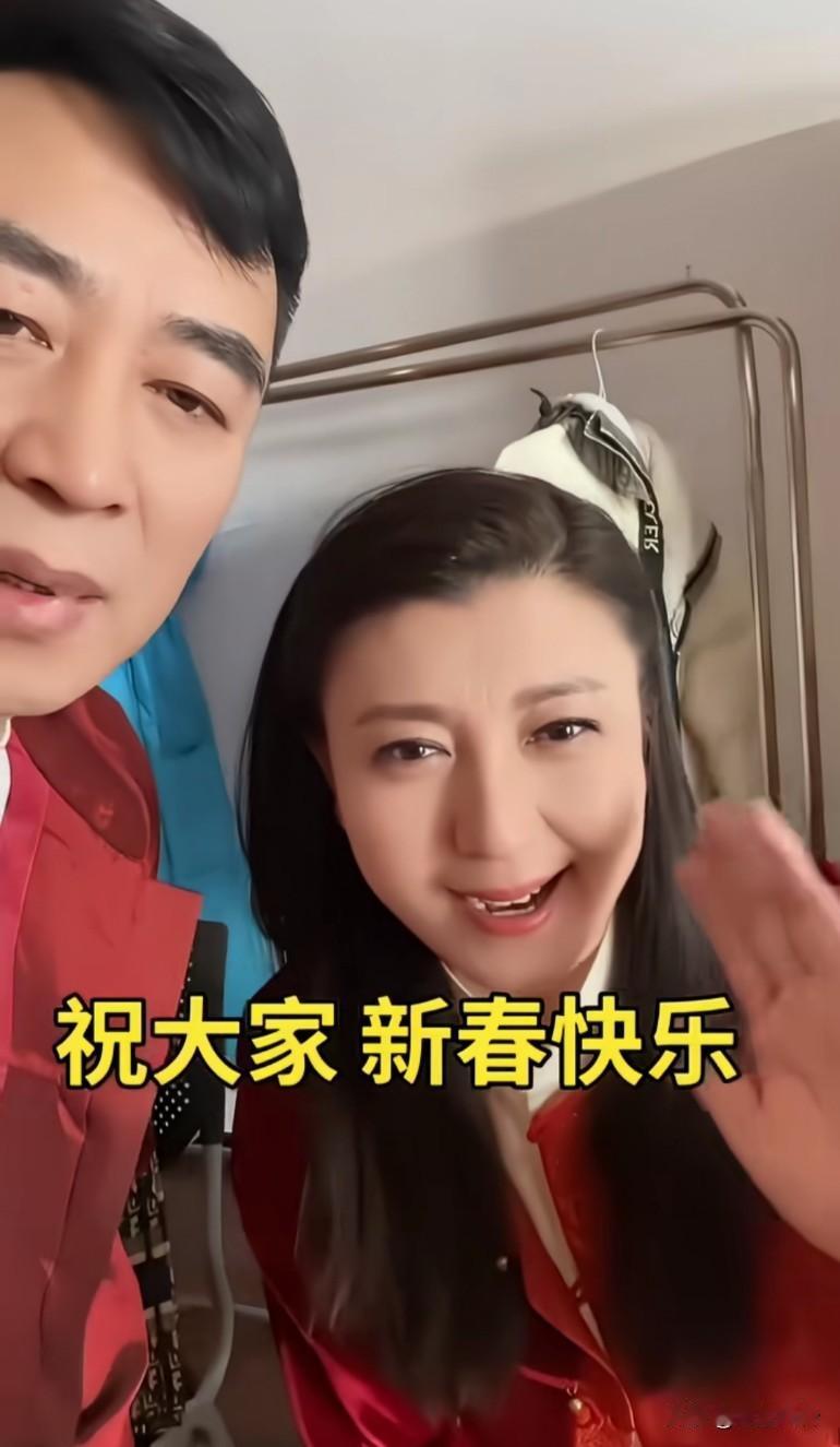 一脚没踩住，又冒出来了，打地鼠的棒子随时举起来，太烦她了，见她不烦别人
不亏是喝