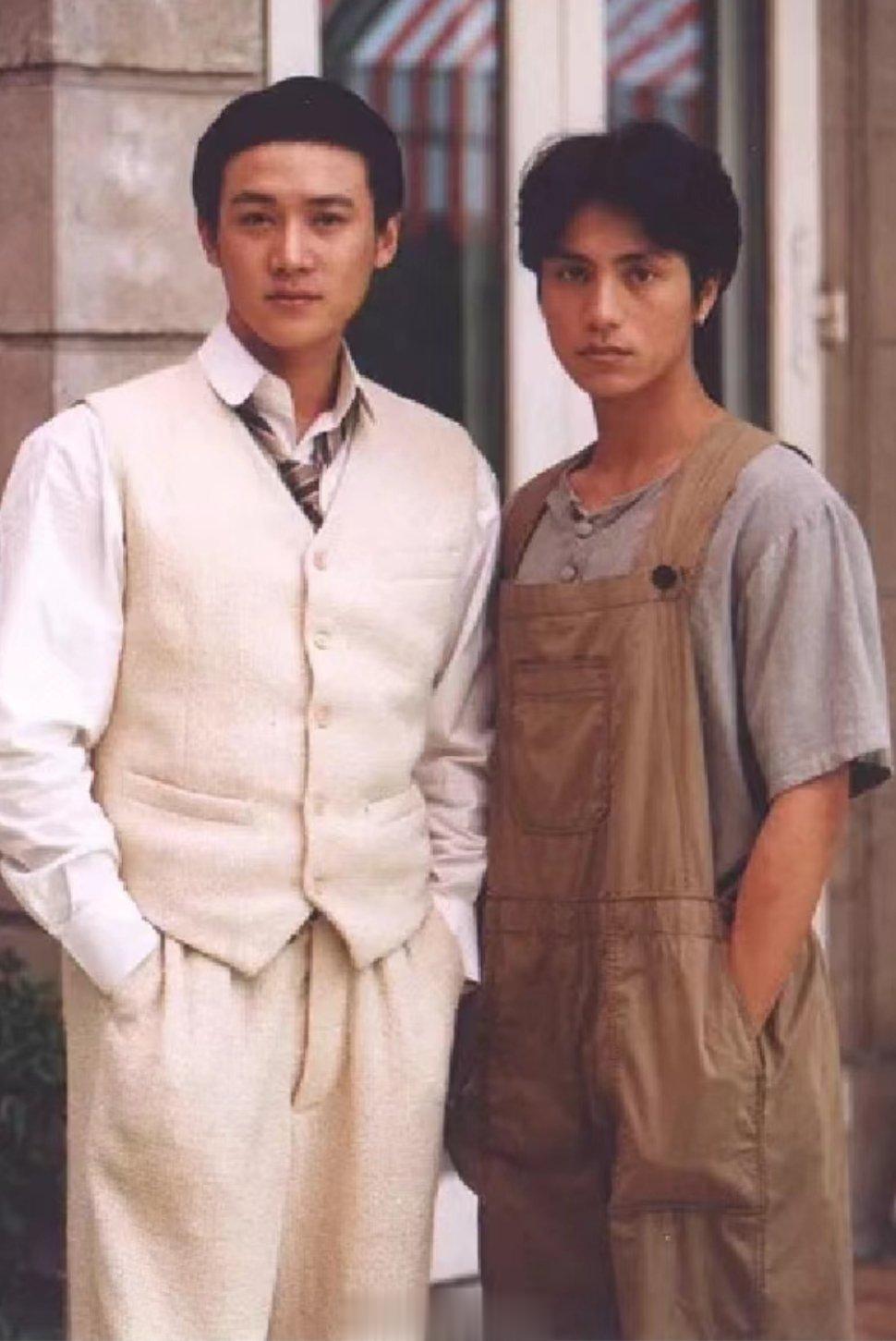才发现，陈坤和陆毅也很有cp感啊，当初光磕他和周迅了！ ​​​