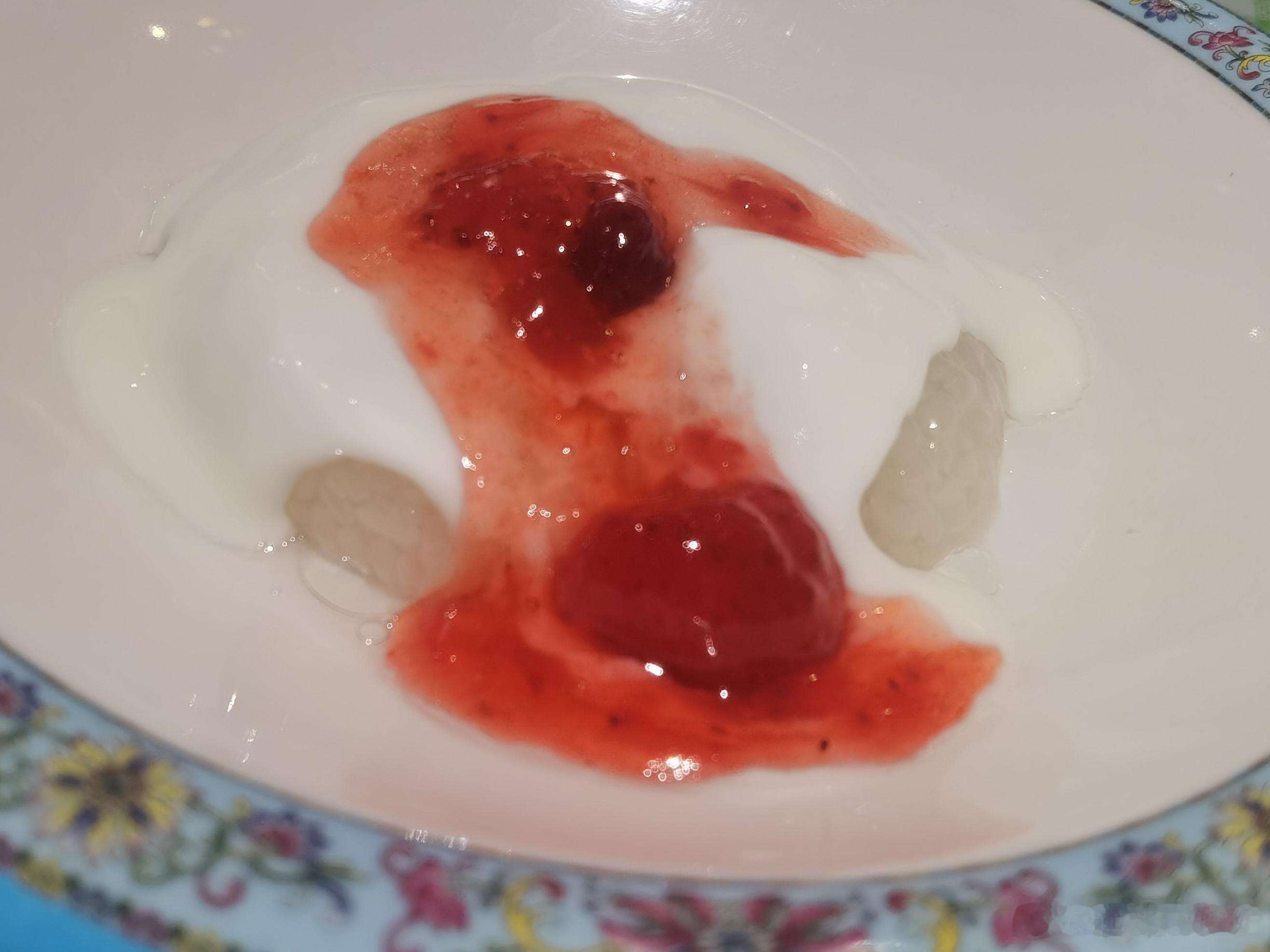 第一次吃酸奶粽子，味道还不错 