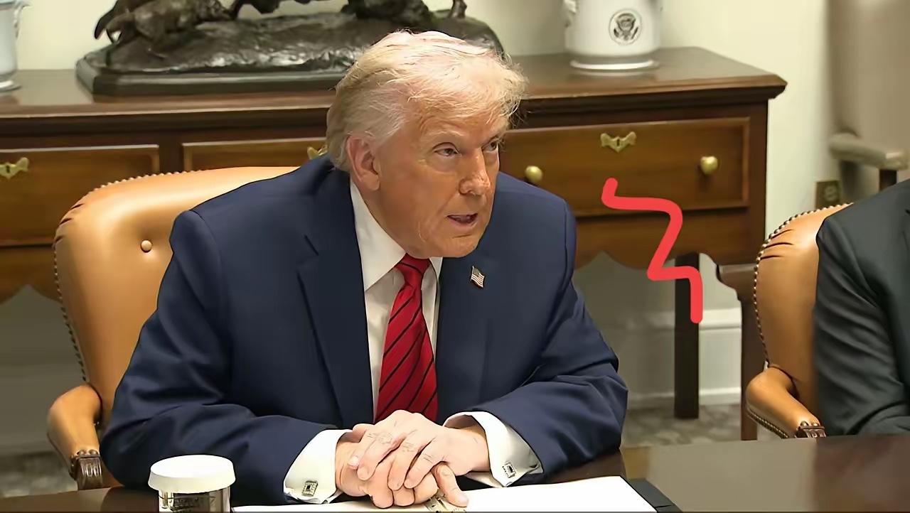 快报！
特朗普追赶中国统一政策！
美国驻华使领馆今天（12月12日）发文说：特朗