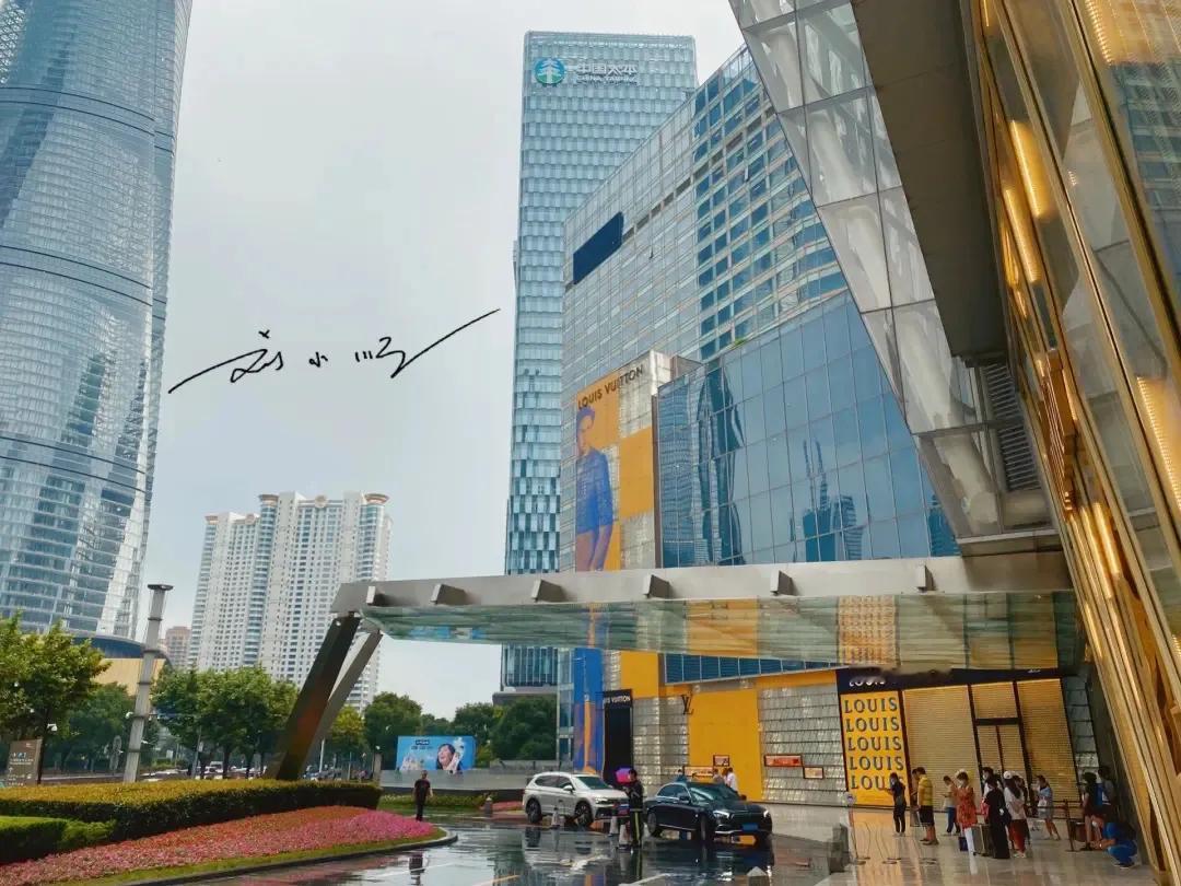 据说，很多外地人，在上海生活久了，都会慢慢变成“新上海人”？甚至，好多来上海生活