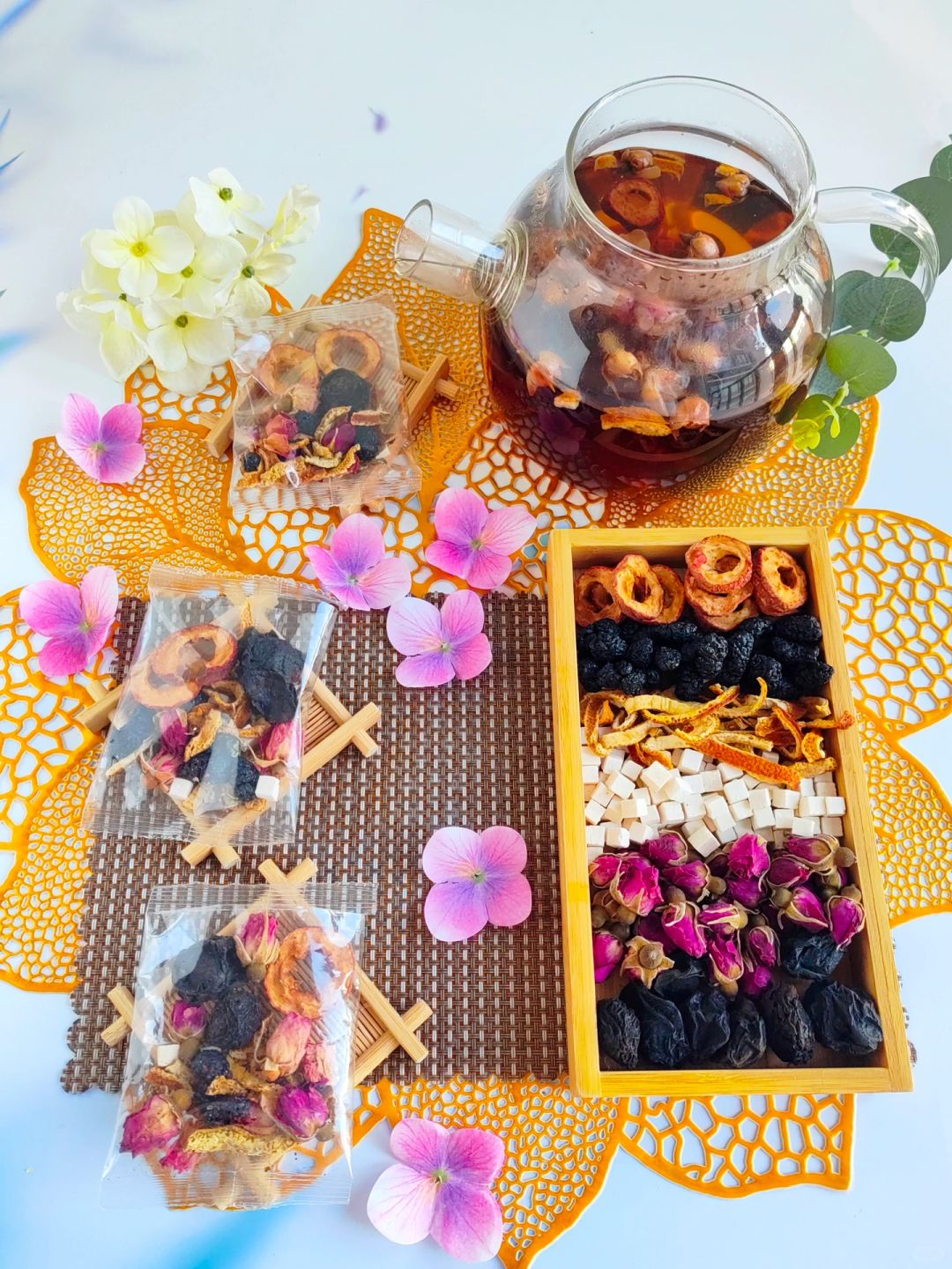 容易上火，泡杯乌梅桑葚茶