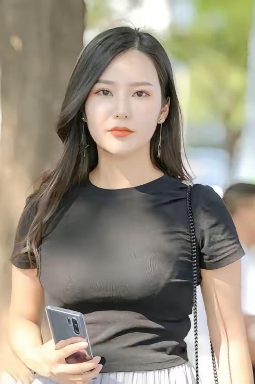 65岁才真正醒悟，男人要是长期和一个女人保持联系，其实就两个关键原因。有数据显示