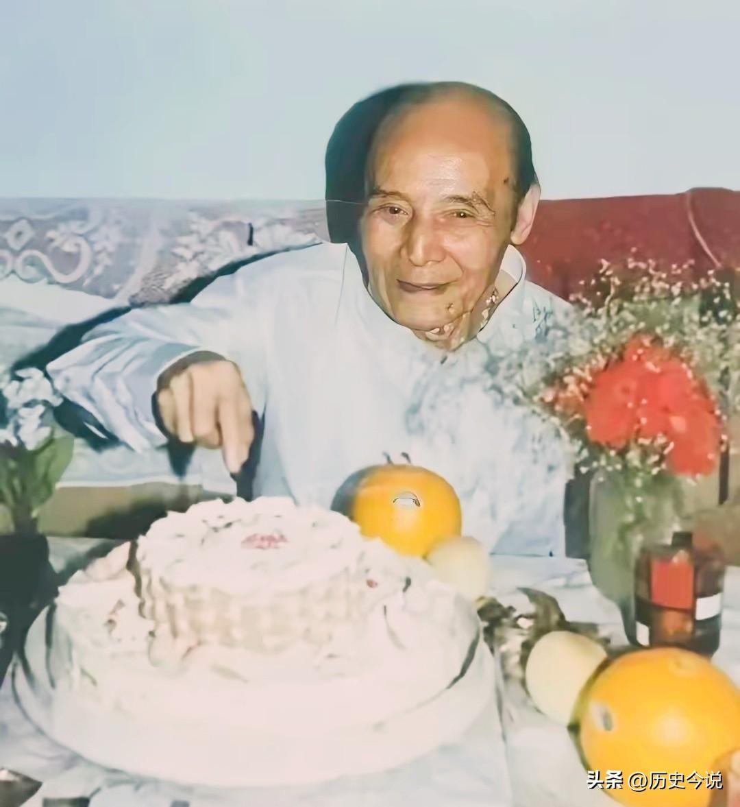 1954年上海情报主任赴京开会，刚进公安部就被铐，尘封特务往事终曝光
 
阅读此