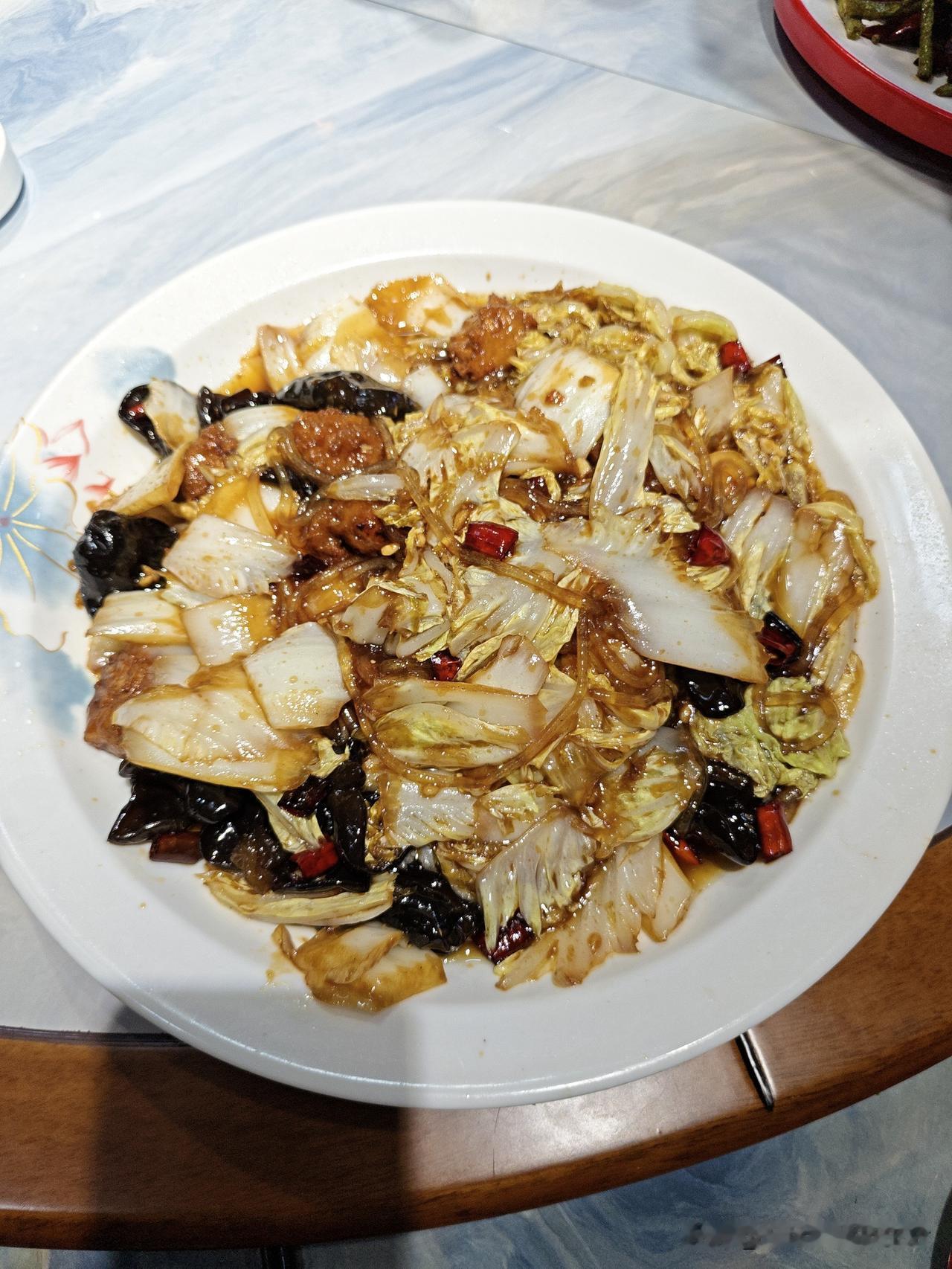 离开黑河40多年，还是抵不过一口地道东北味🍲
 
我开玩笑说自己离开老家黑河快