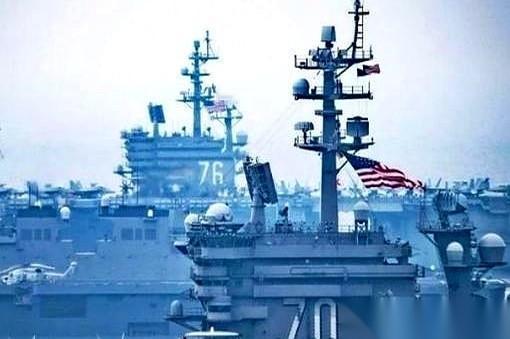 “一条拦住，一条撞沉它！”
第一次听到这话，我以为又是哪个军事论坛的老哥喝多了在