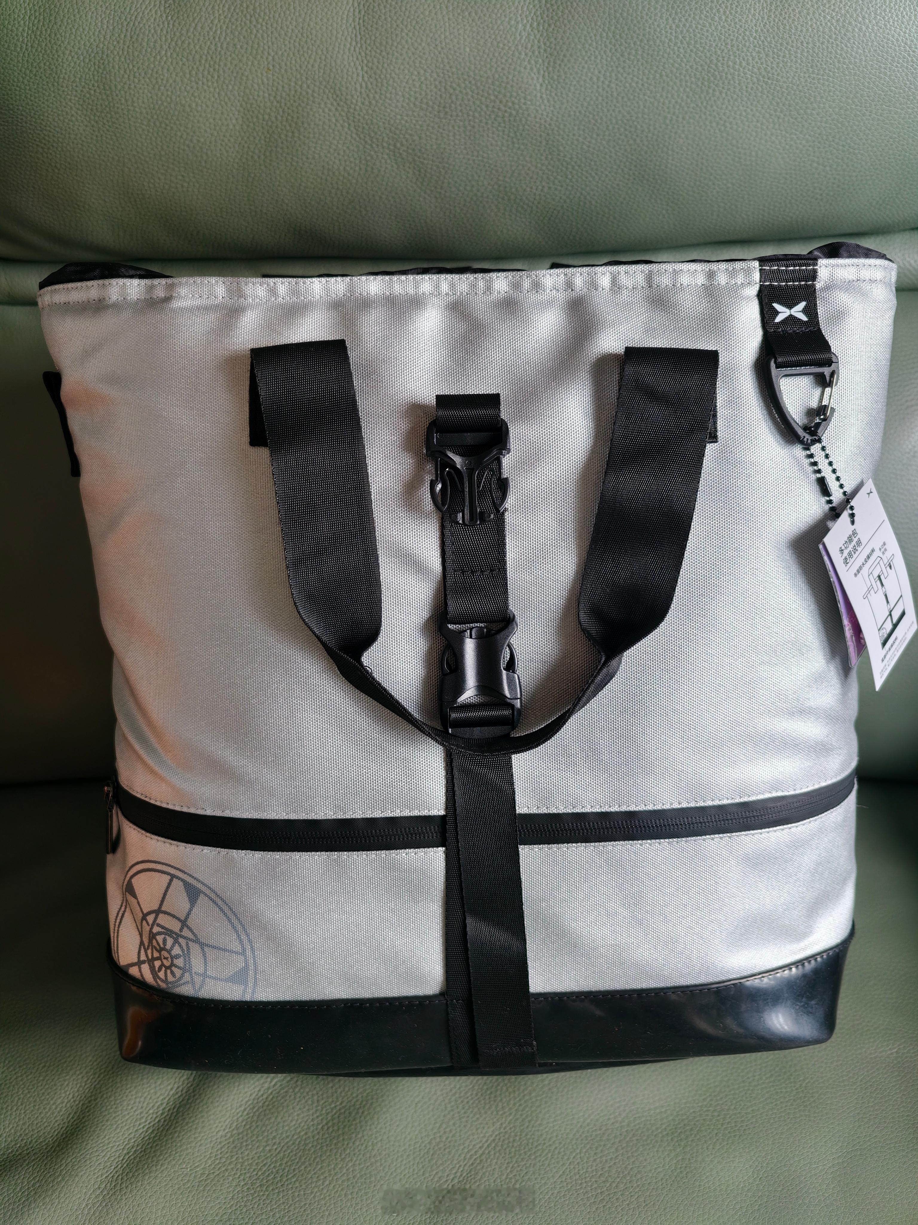 由于这个背包没人中奖，点赞里面再抽一次  