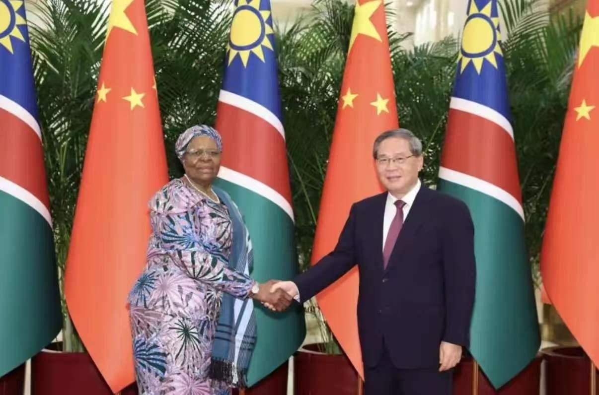 纳米比亚总统专程来华求助！中国一分现金援助都没给，却直接甩出两张王牌！

纳米比